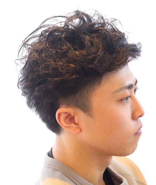 メンズの髪型が決まるヘアワックスの付け方！美容師が教えちゃいます 4cm blog｜｜ 金沢市片町タテマチ・諸江・野々市の人気美容室/美容院